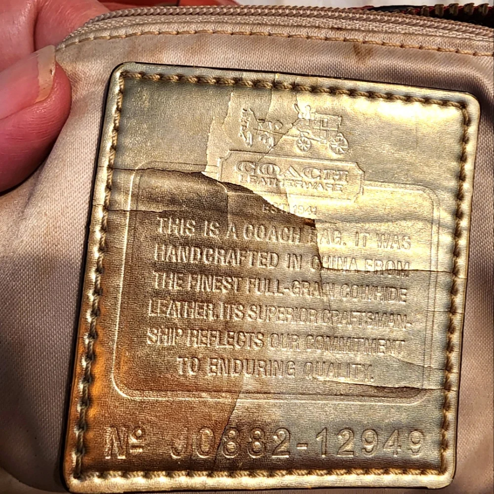 Authentic COACH Large SatchelY